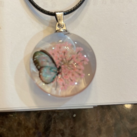 Pretty butterfly pendant on black necklace - Picture 4 of 6